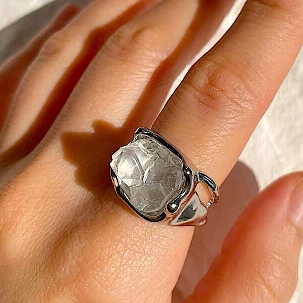 STERLING SILVER IRREGULAR CRYSTAL STONE RING
